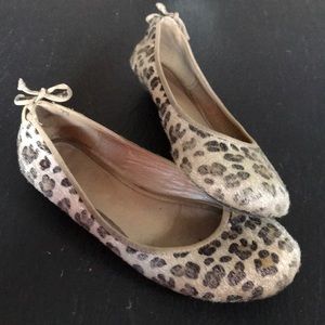 Leopard print flats